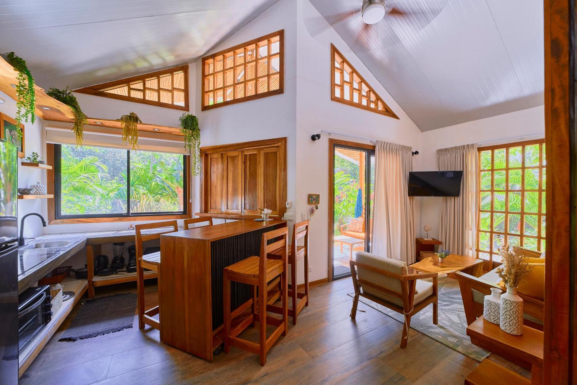 Dragonfly Beachfront Villas-Adult Only ปุนตาอูวา ภายนอก รูปภาพ