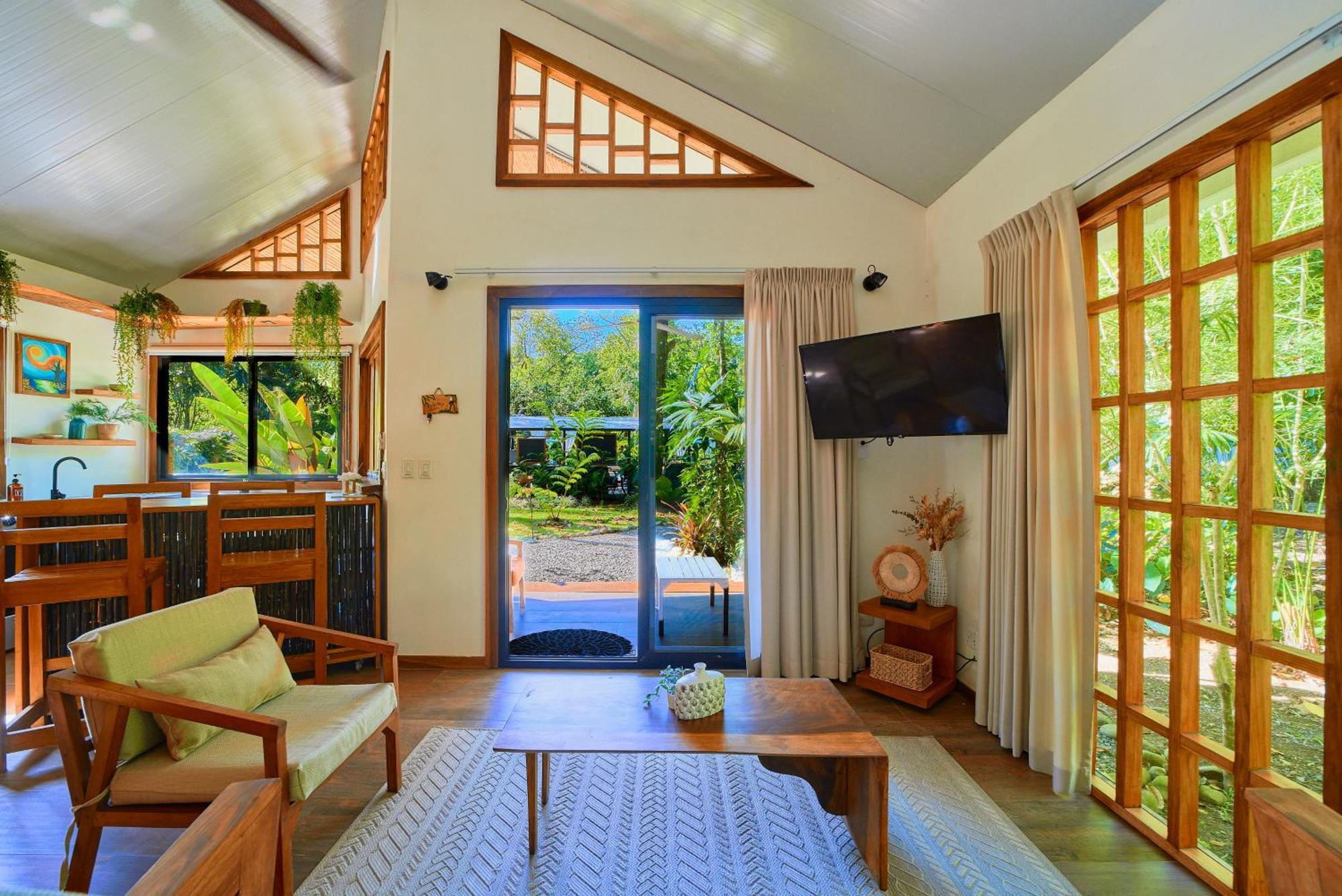 Dragonfly Beachfront Villas-Adult Only ปุนตาอูวา ภายนอก รูปภาพ