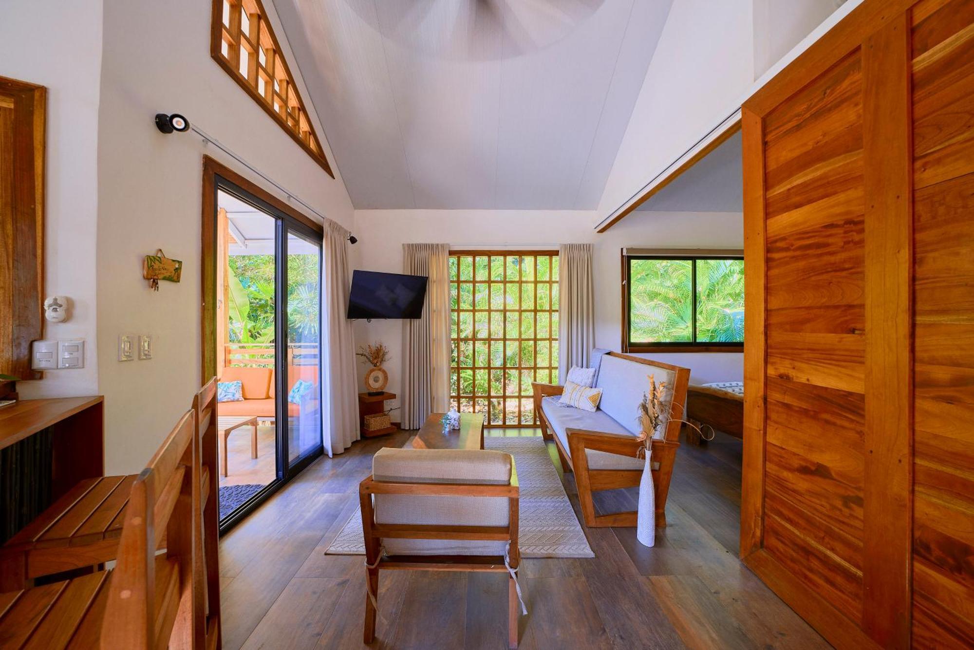 Dragonfly Beachfront Villas-Adult Only ปุนตาอูวา ภายนอก รูปภาพ